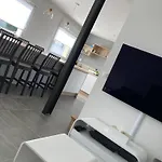 Charmante Maison Tres Bien Situee Avec Jardin Et Garage A Velos Prázdninový dům Berck